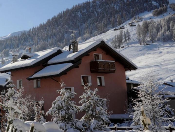 Casa Erica Apartments Livigno Esterno foto