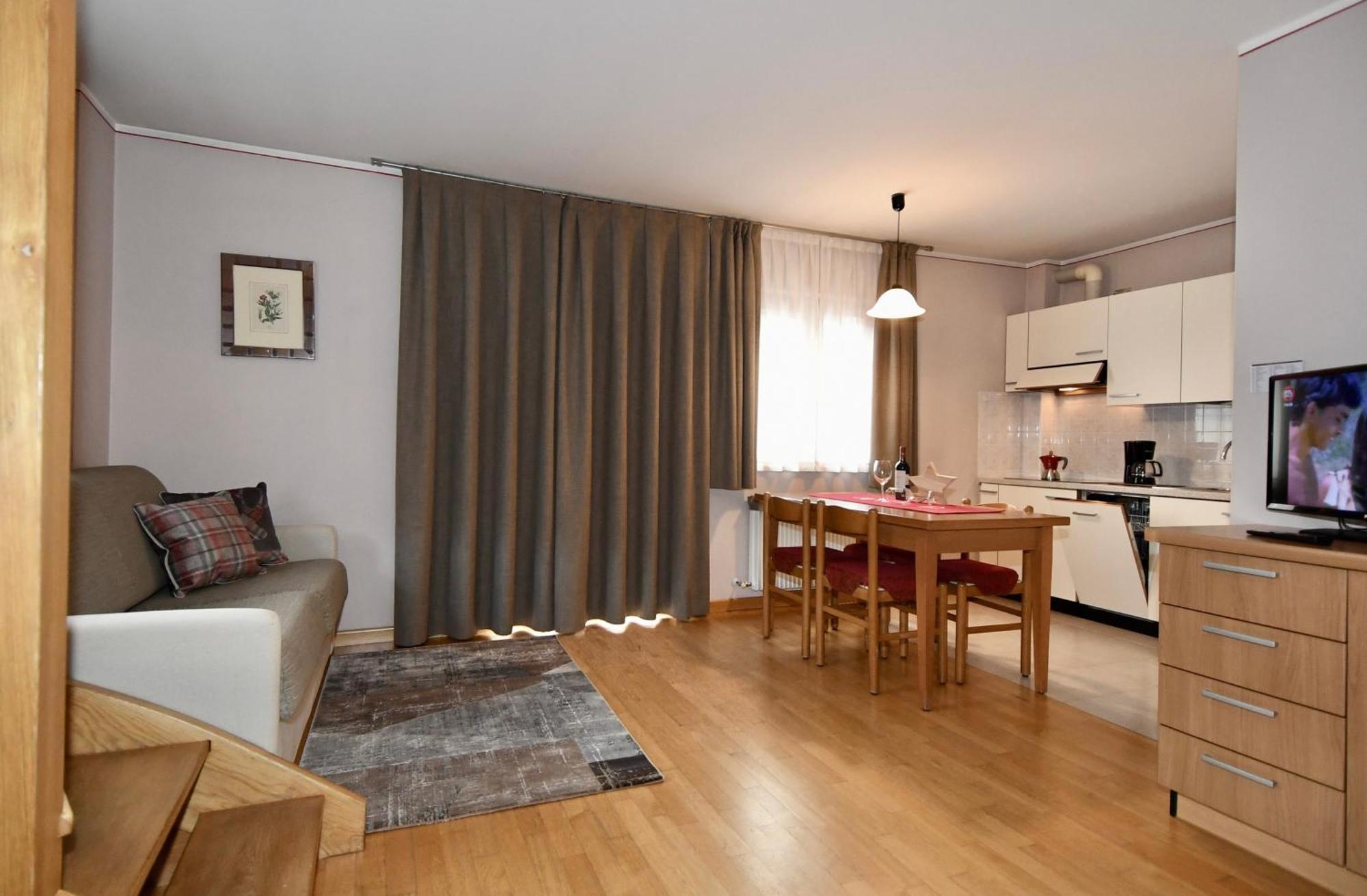 Casa Erica Apartments Livigno Esterno foto
